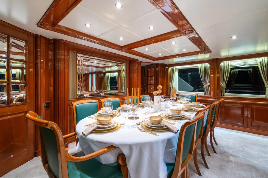 AMADEA, photos 3