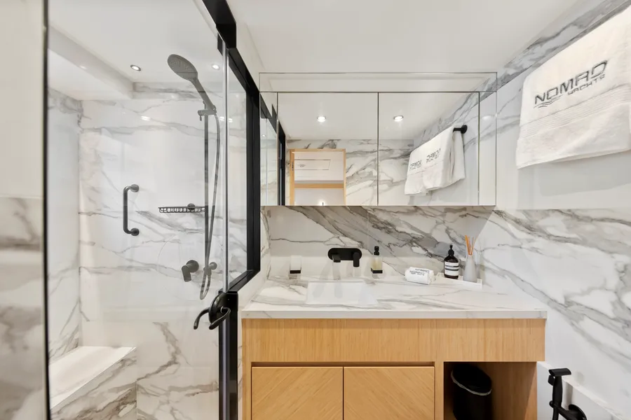 BLUESTONE, photos 1