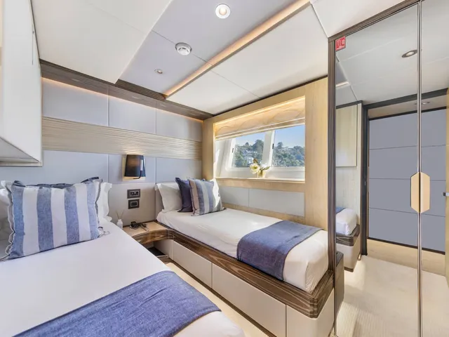 Twin Cabin cabin