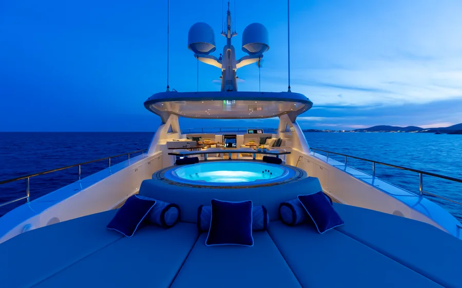 CALYPSO I, inside 4