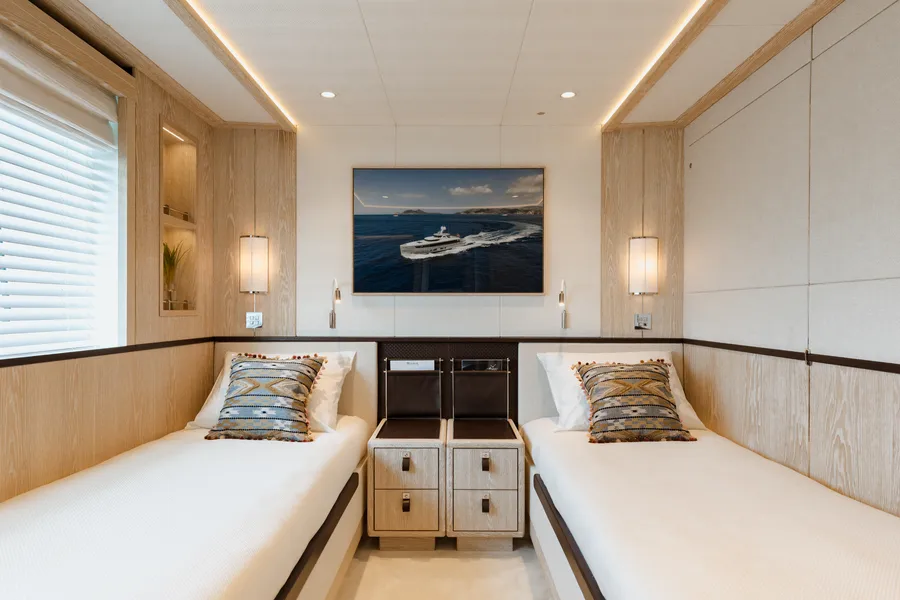 CALYPSO I, cabins 5