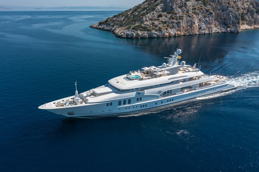 LADY VERA, photos 3