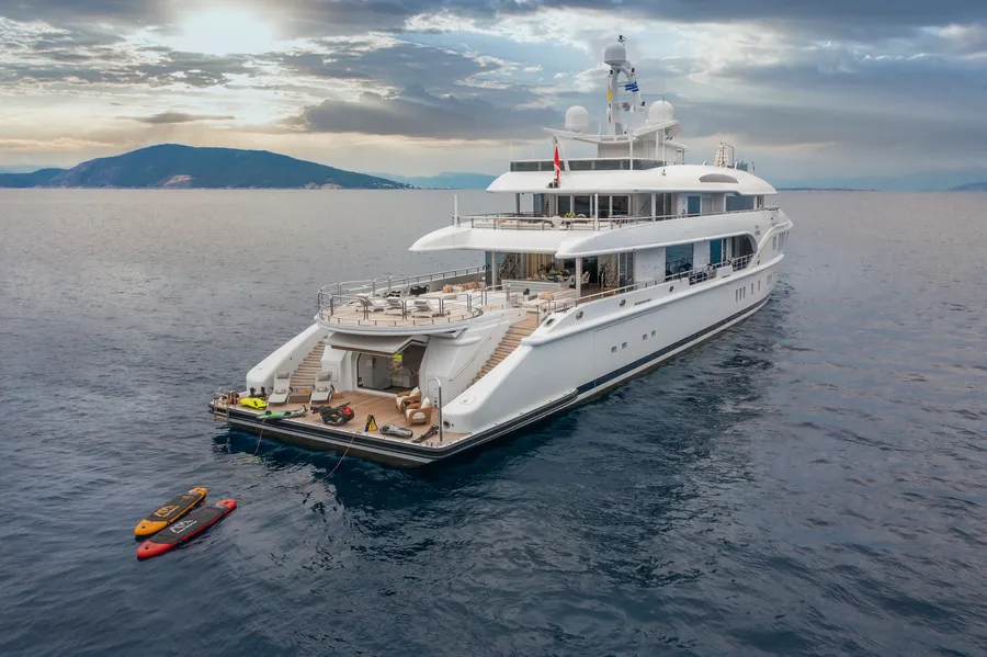 LADY VERA, photos 4