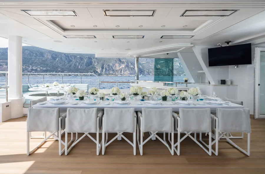 CORAL OCEAN, inside 4