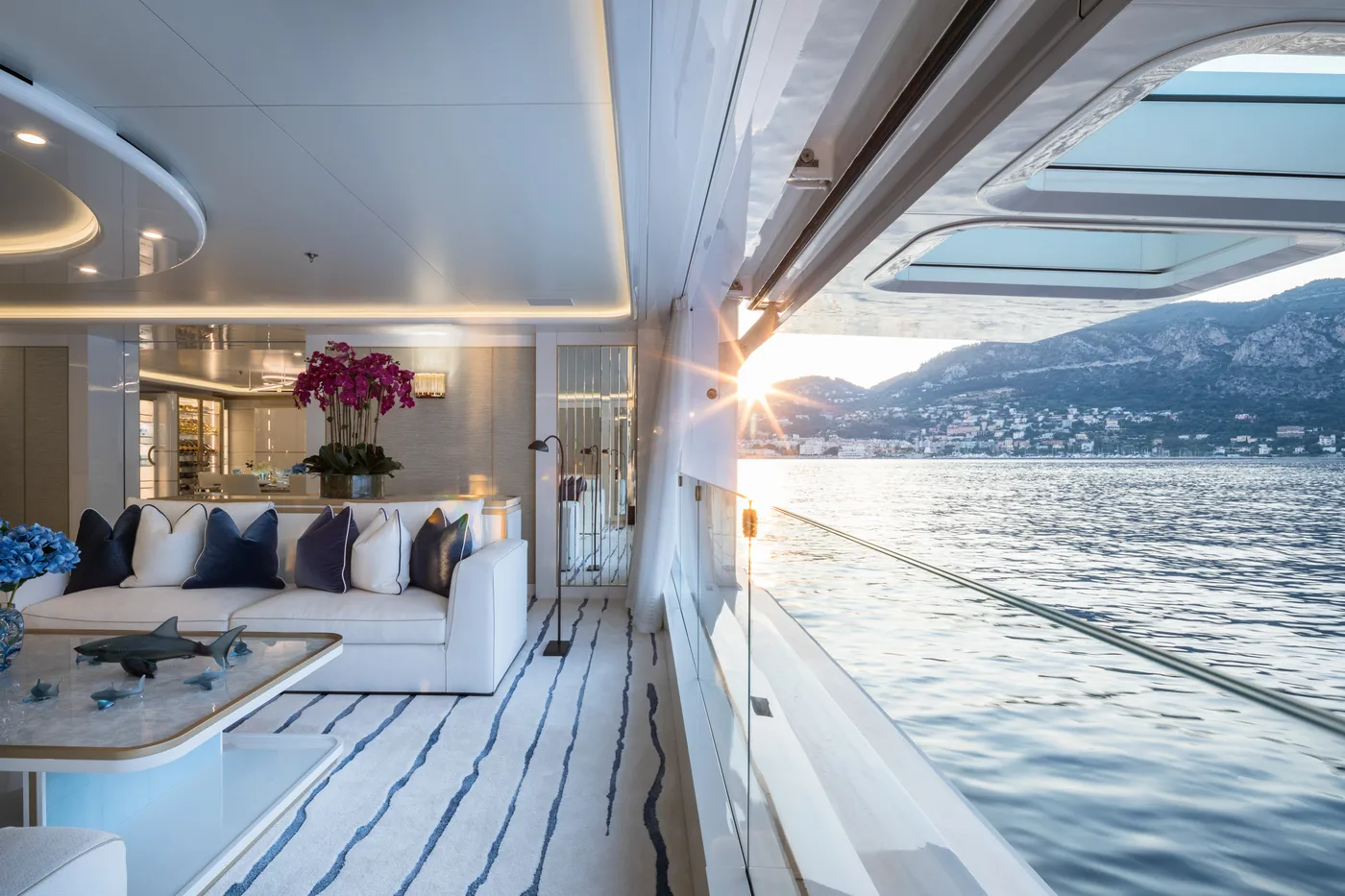 CORAL OCEAN, on deck 1