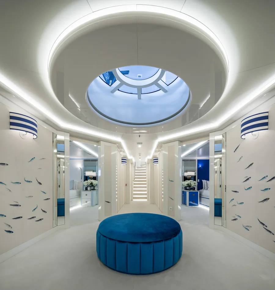 CORAL OCEAN, inside 4