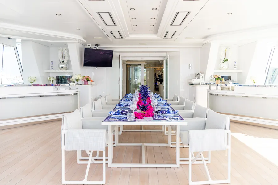CORAL OCEAN, inside 3