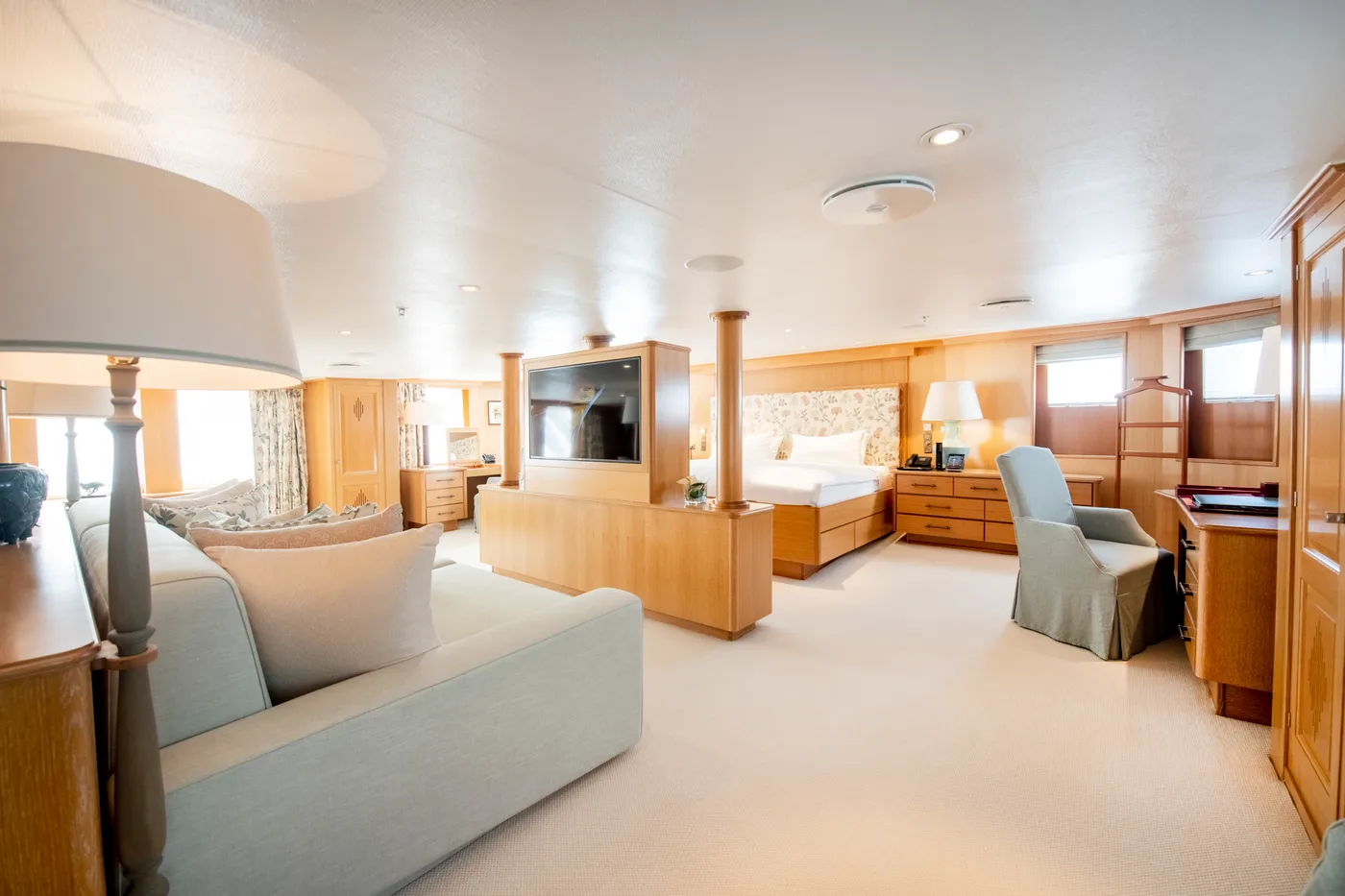 ARCTIC, cabins 1