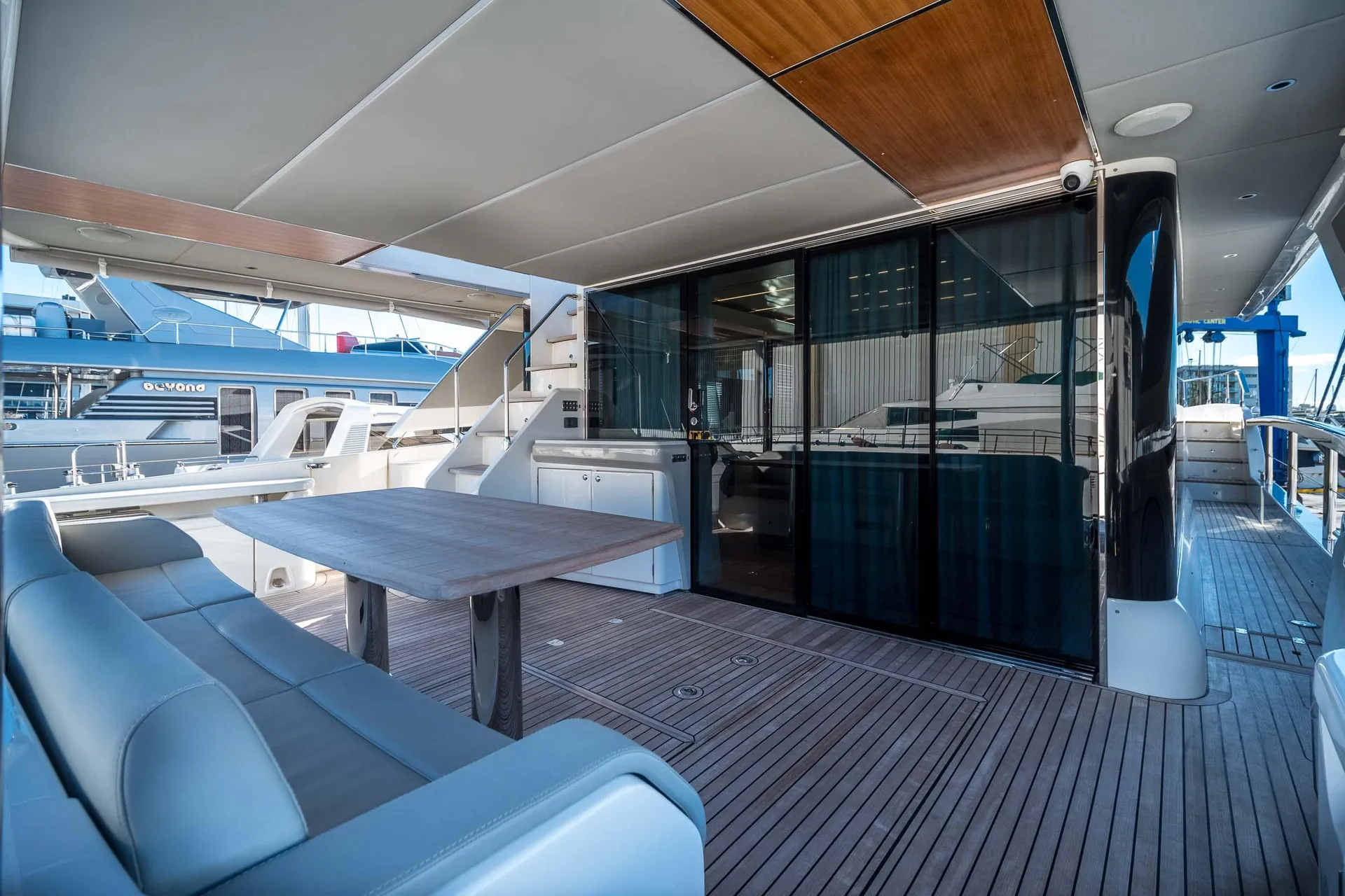 ABSOLUTE NAVETTA 68 - Image 3