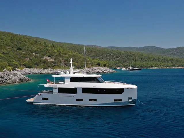 AEGEAN YACHT AEGEAN EXPLORER