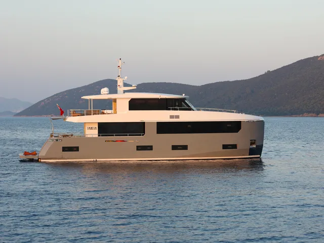 AEGEAN YACHT AEGEAN EXPLORER 26M