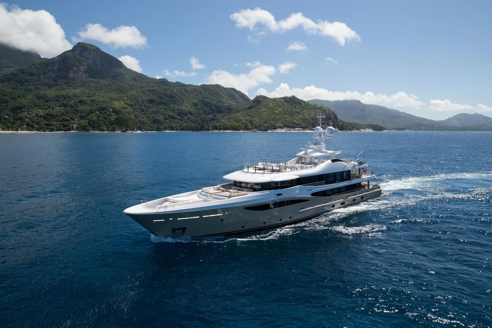 AMELS LE 180 - Image 1