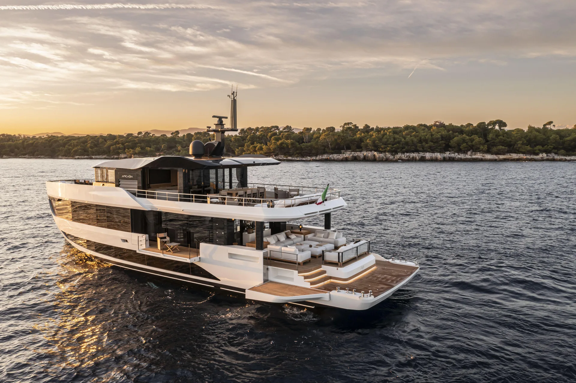 ARCADIA YACHTS A96 - Image 1