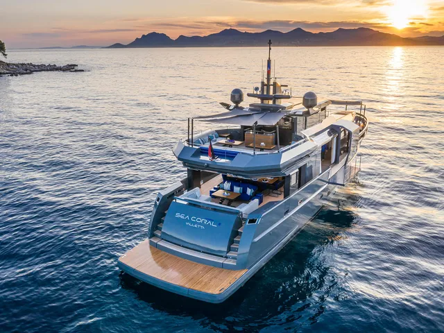 ARCADIA YACHTS ARCADIA 105