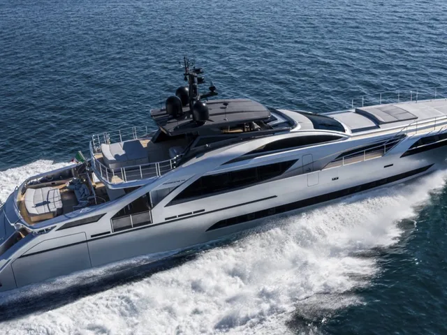 PERSHING 140