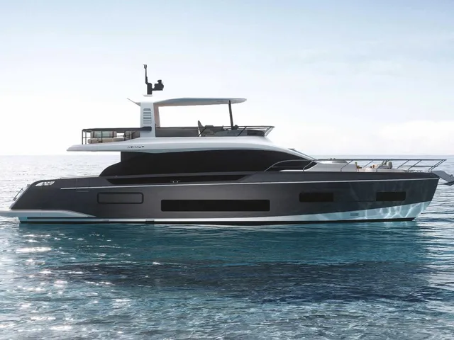 AZIMUT 62 FLY