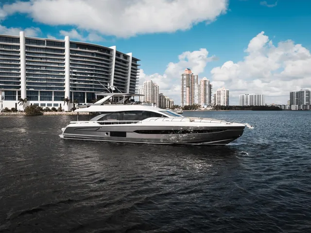 AZIMUT 78 FLY
