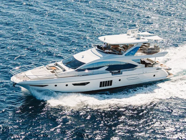 AZIMUT 80 FLYBRIDGE