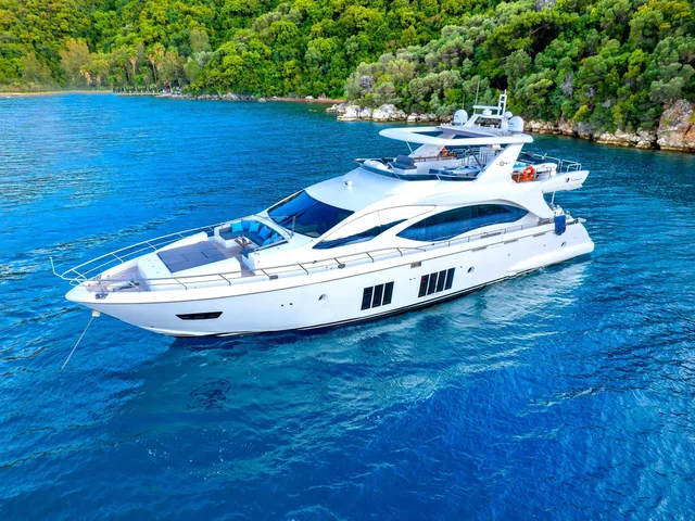 AZIMUT 84