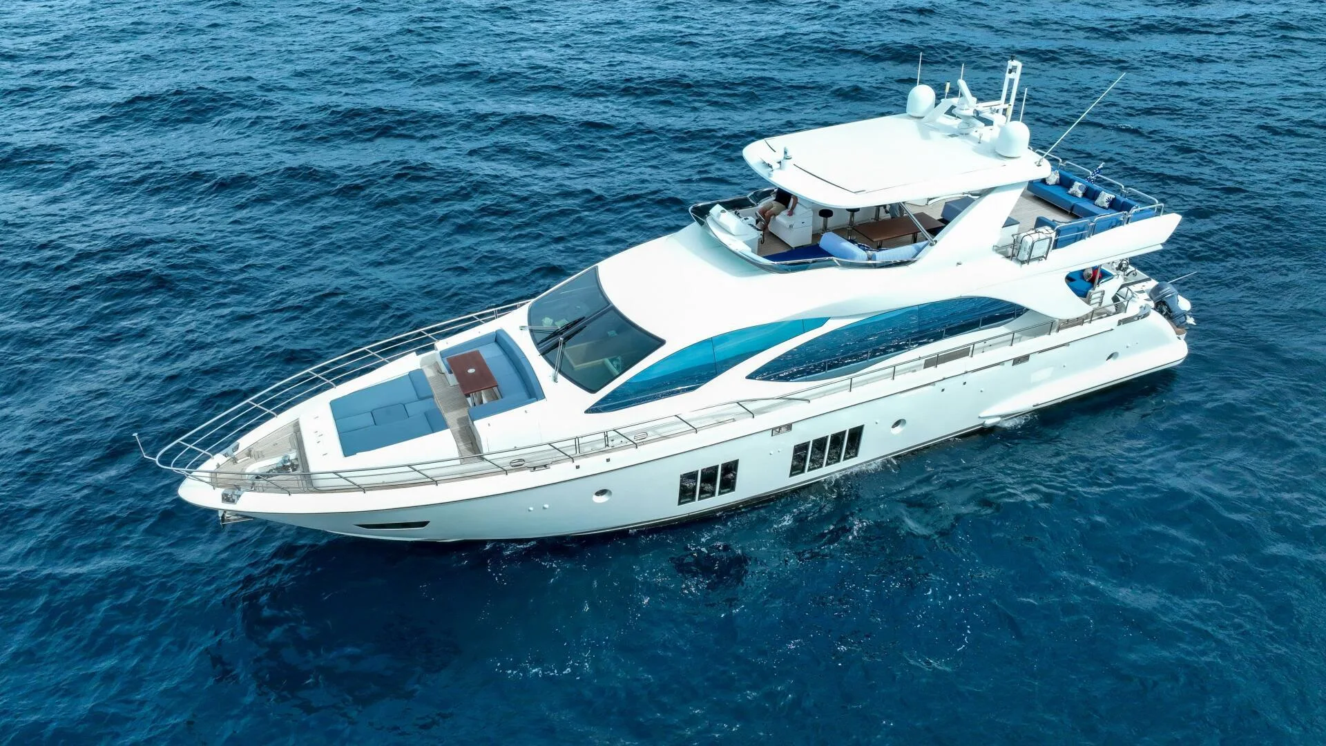 AZIMUT 84 FLYBRIDGE - Image 1