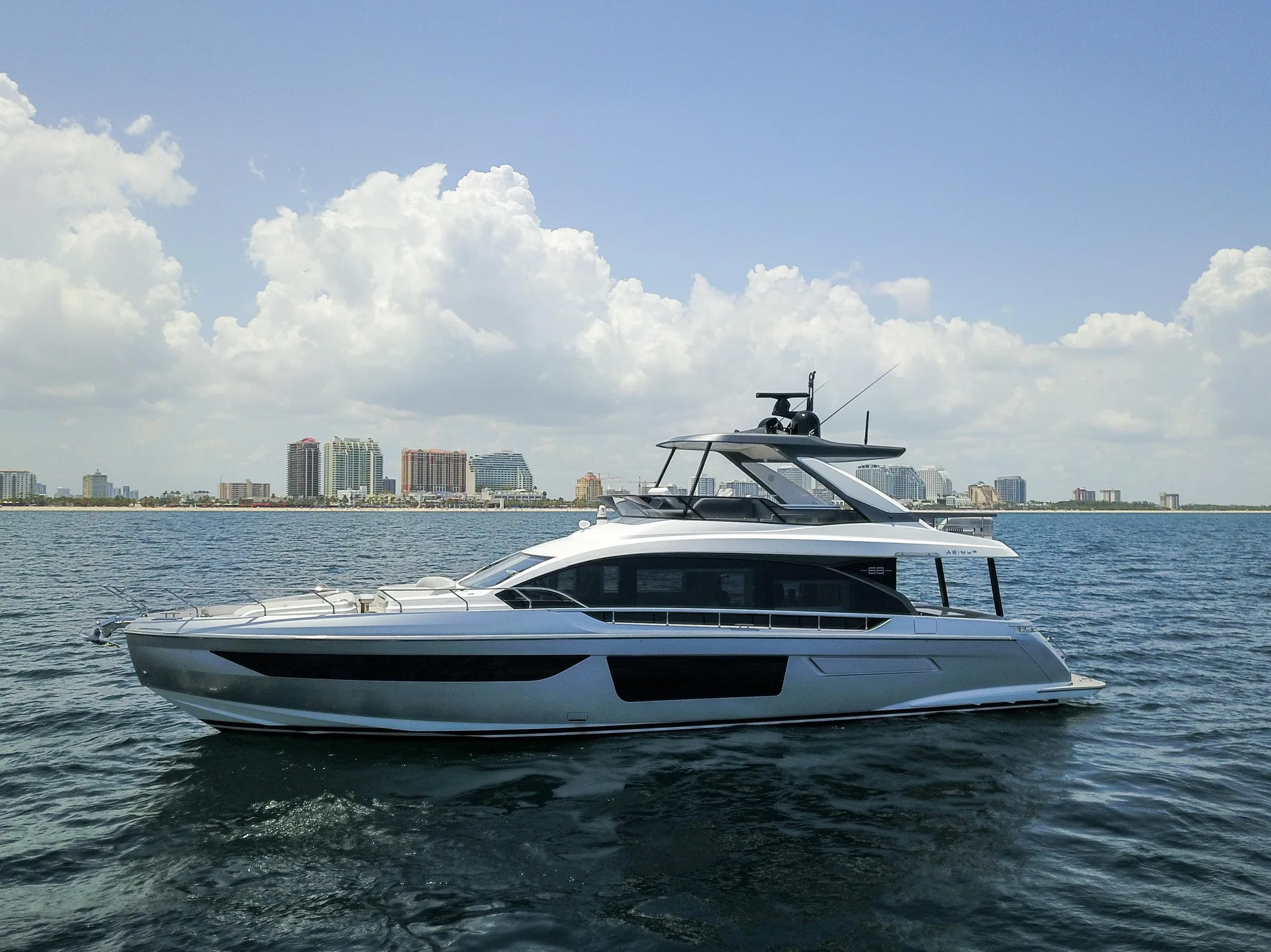 AZIMUT FLY 68 - Image 1