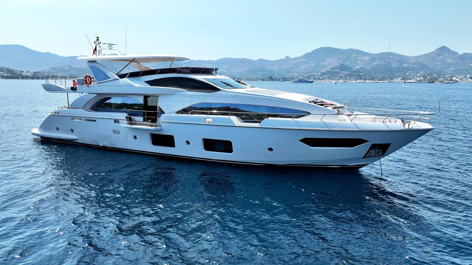 AZIMUT GRANDE 100 - Image 3