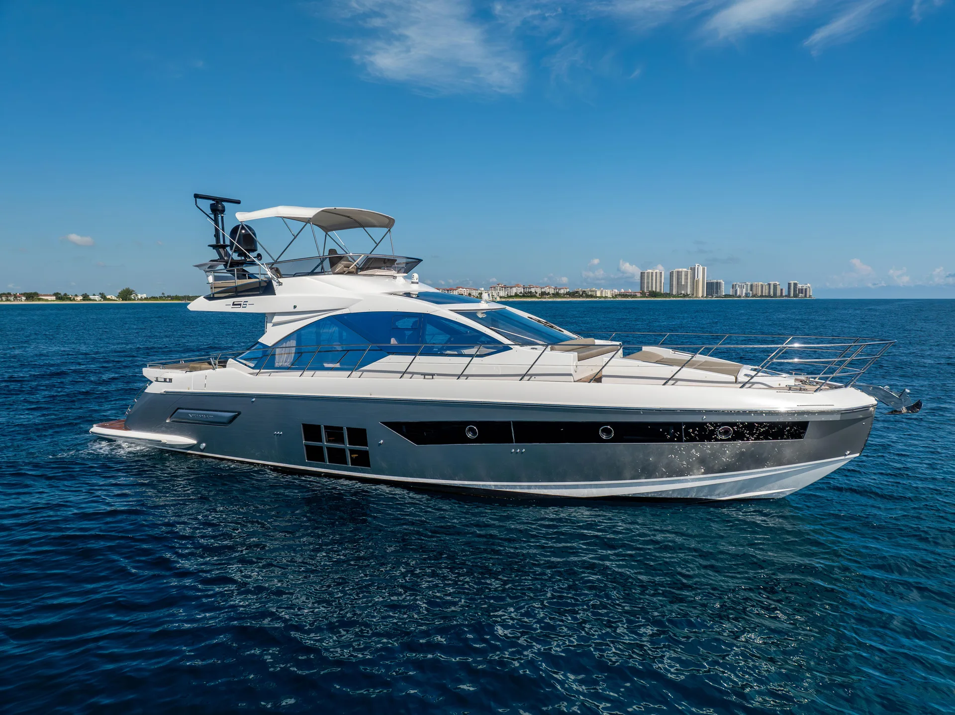 AZIMUT S6 SPORT FLY - Image 1
