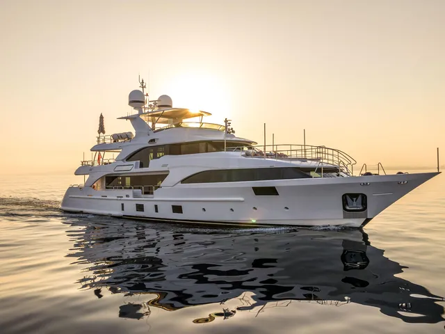 BENETTI 121