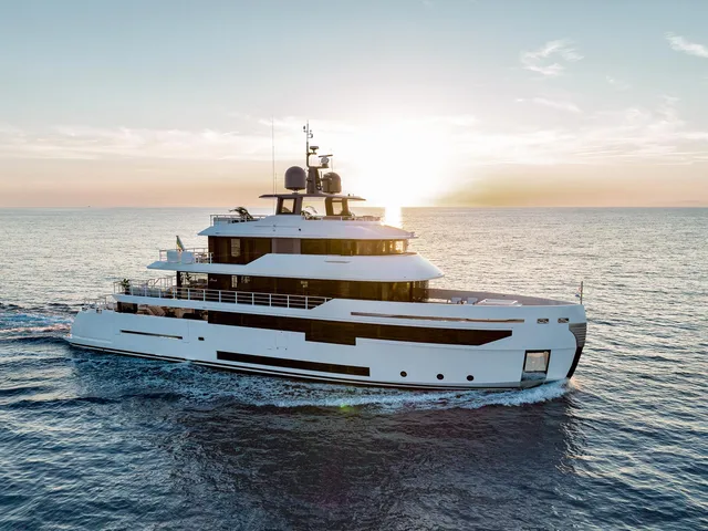 BENETTI B.YOND 37M