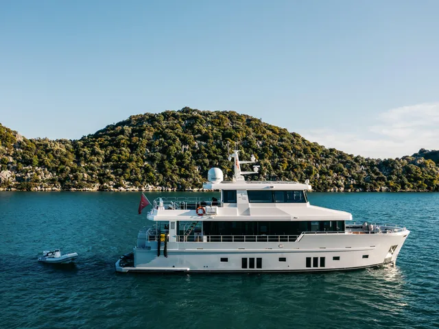 BERING 76 LEMANJA