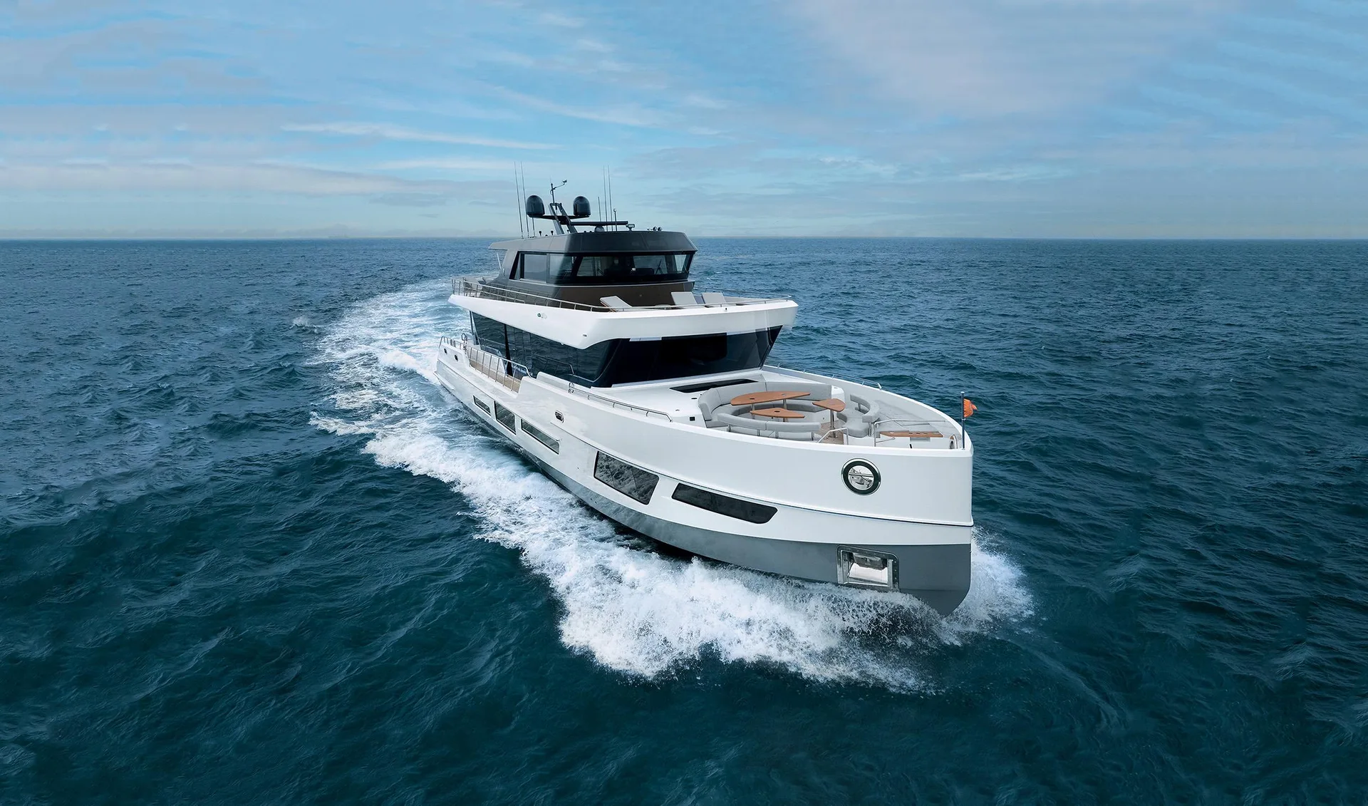 CL YACHTS CLX96 - Image 1