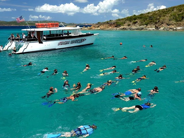 COOPER MARINE CARIBBEAN 63 SINGLE DECK CATAMARAN