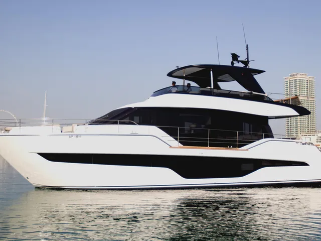 CRANCHI SESSANTASETTE 67 2024