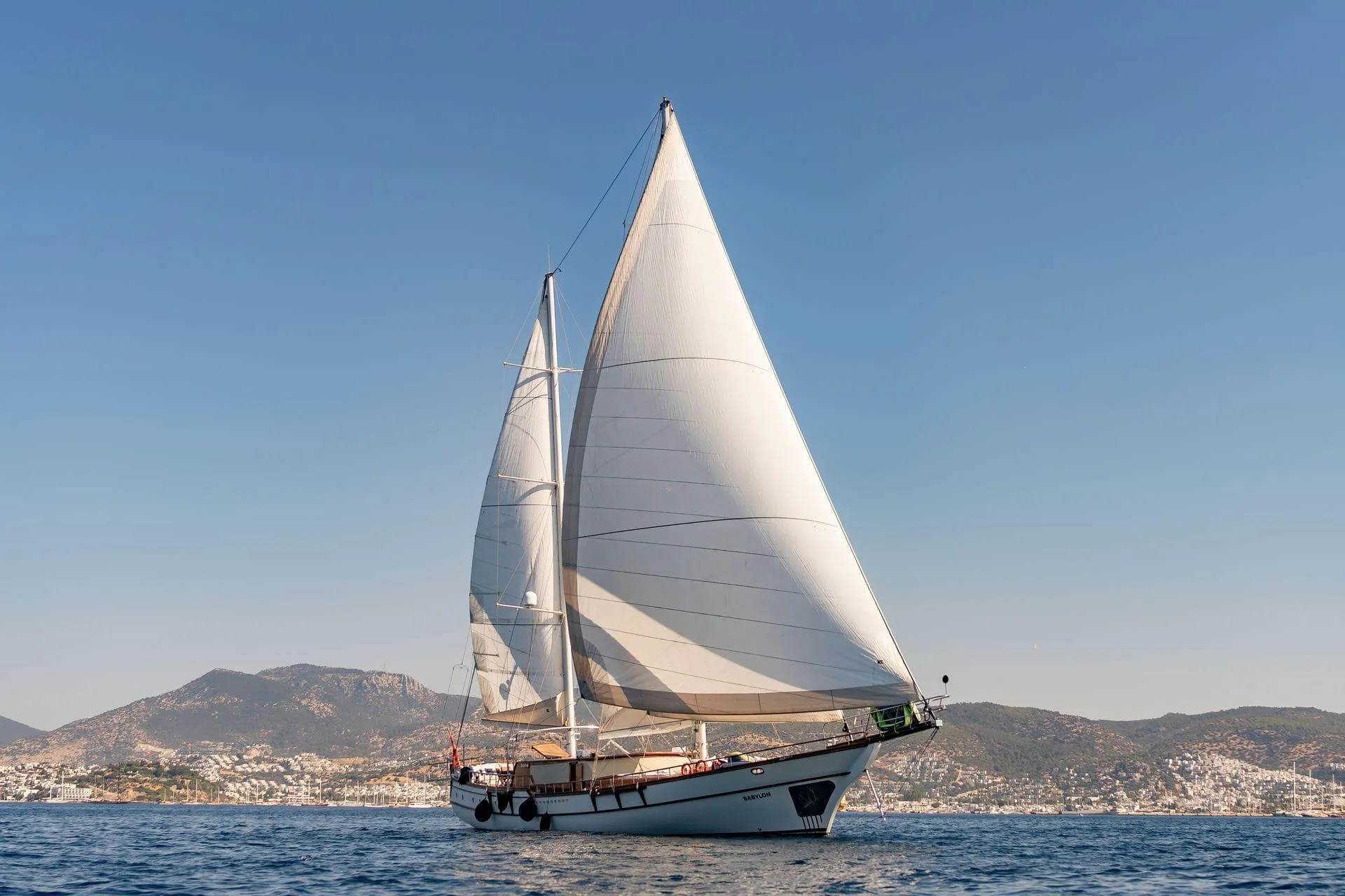 CUSTOM 134 - Image 1