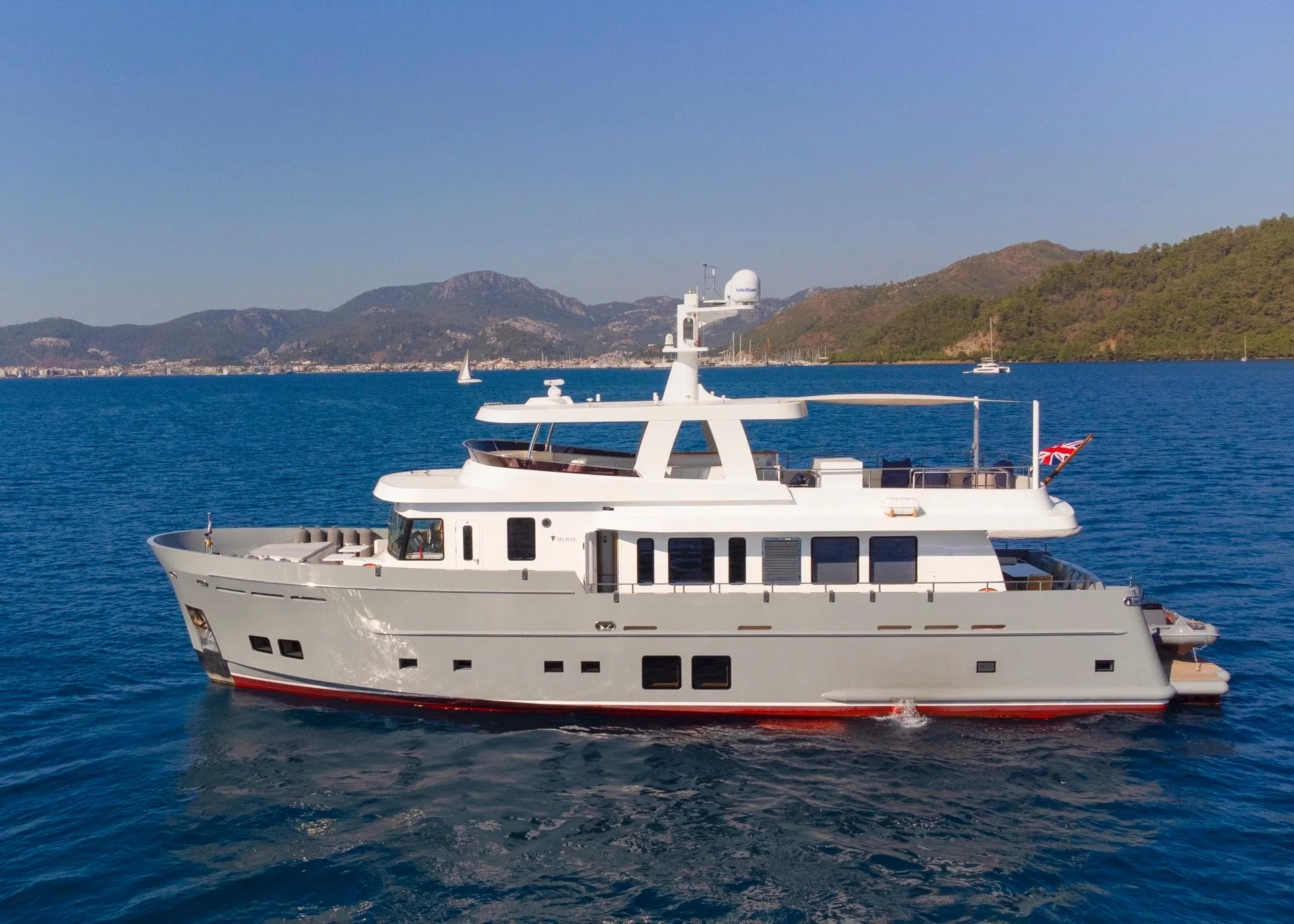 CUSTOM 85 SEMI DISPLACEMENT TRAWLER - Image 1