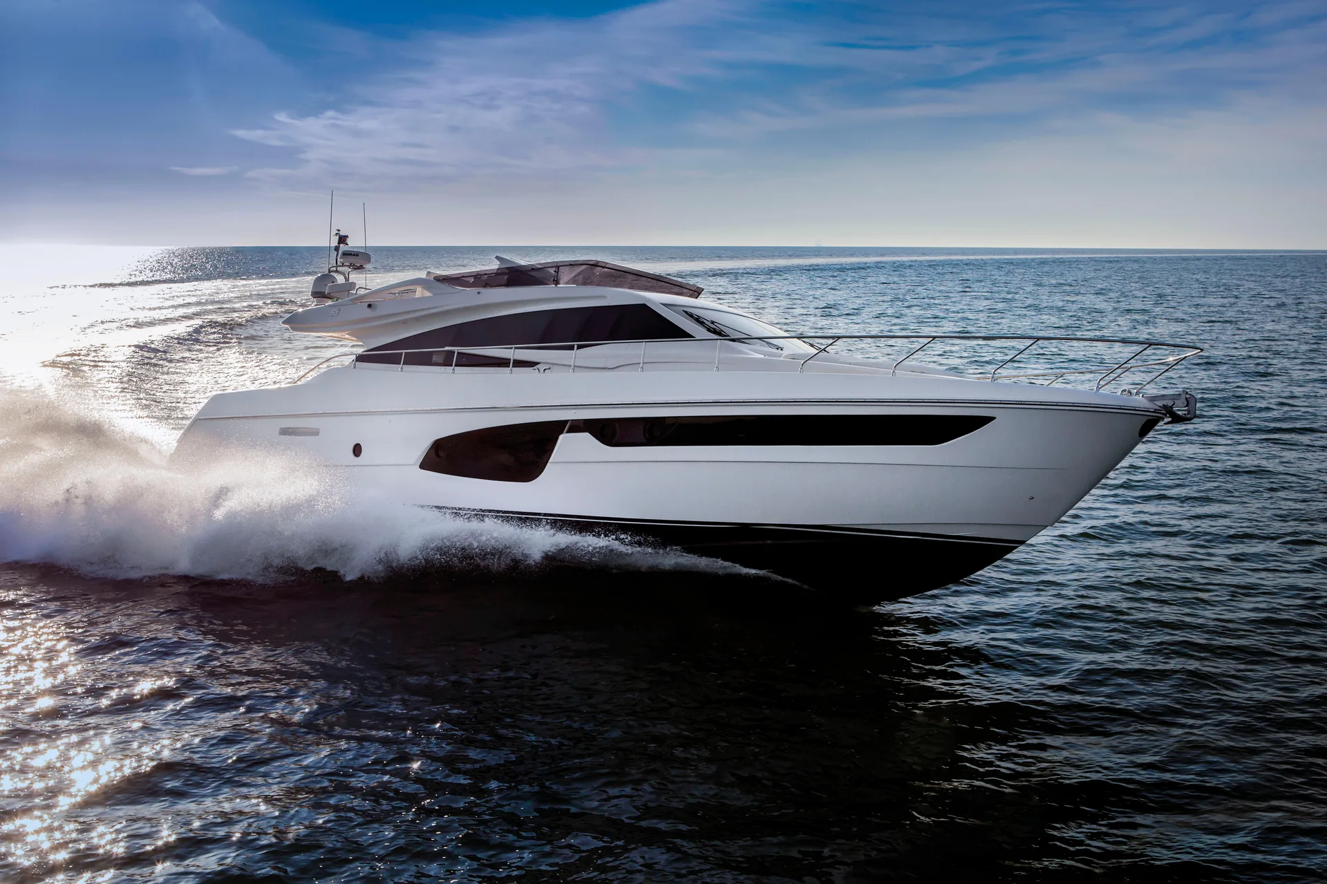 FERRETTI YACHTS 650 - Image 1