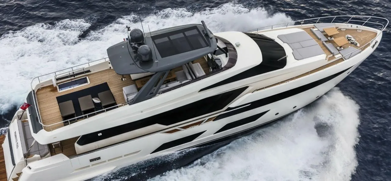 FERRETTI YACHTS 920 - Image 3