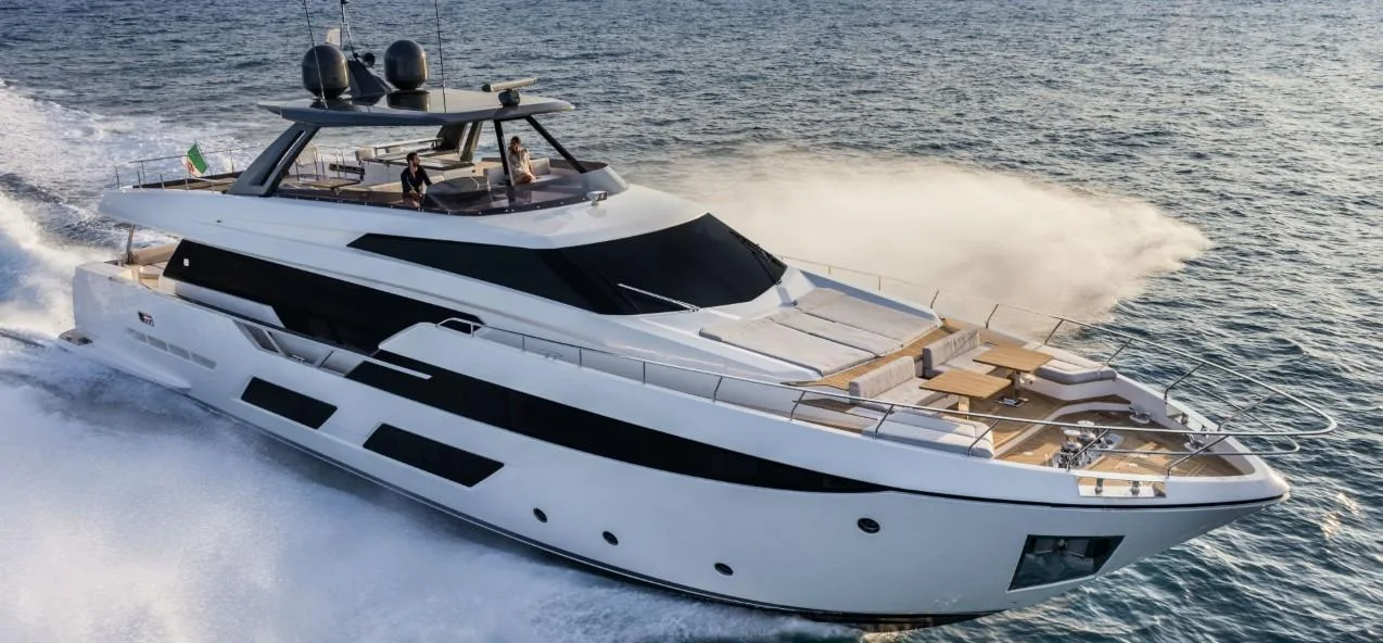 FERRETTI YACHTS 920 - Image 1