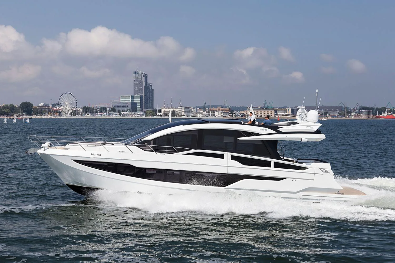 GALEON 650 SKY - Image 1