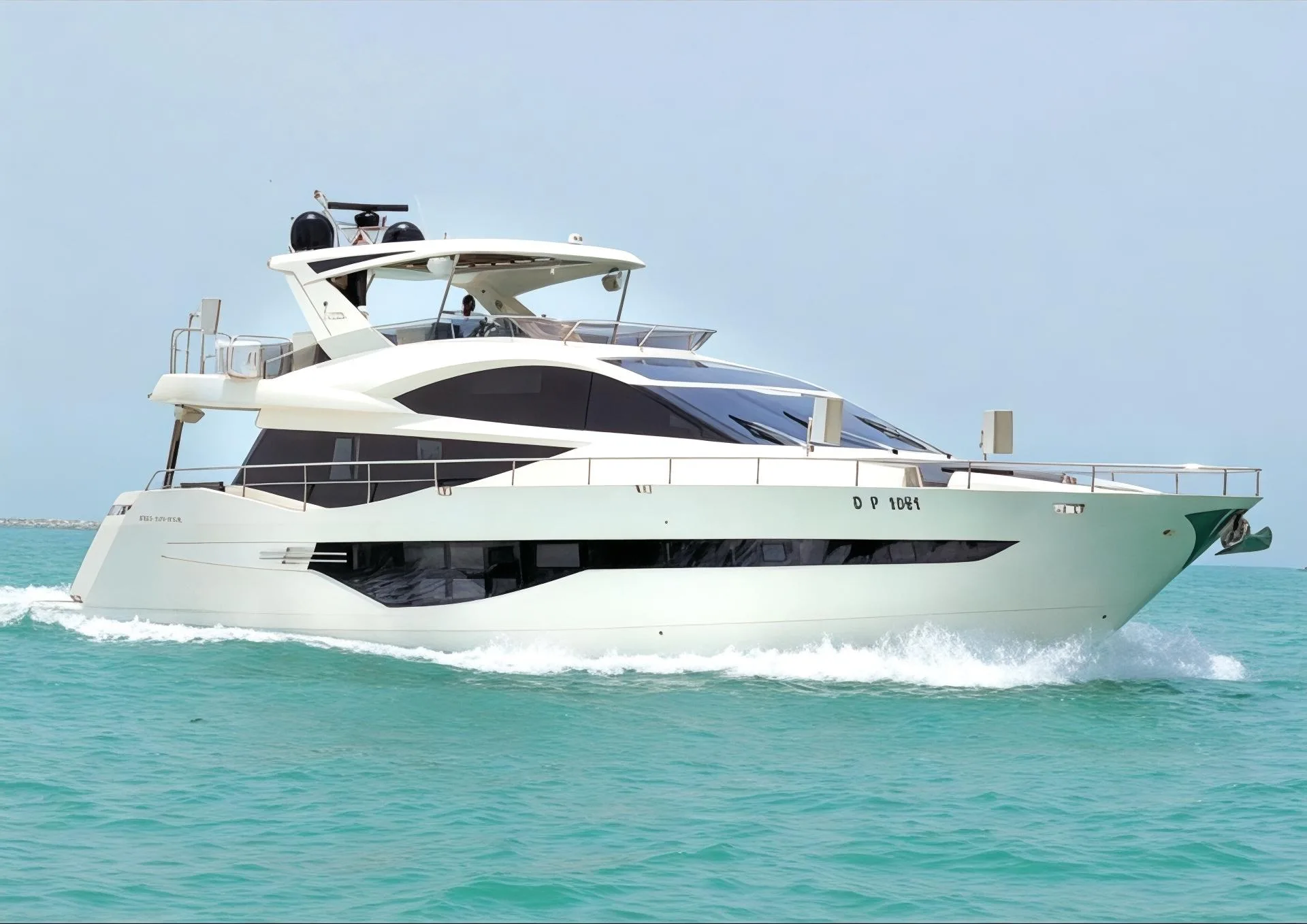 GALEON 780 CRYSTAL - Image 1