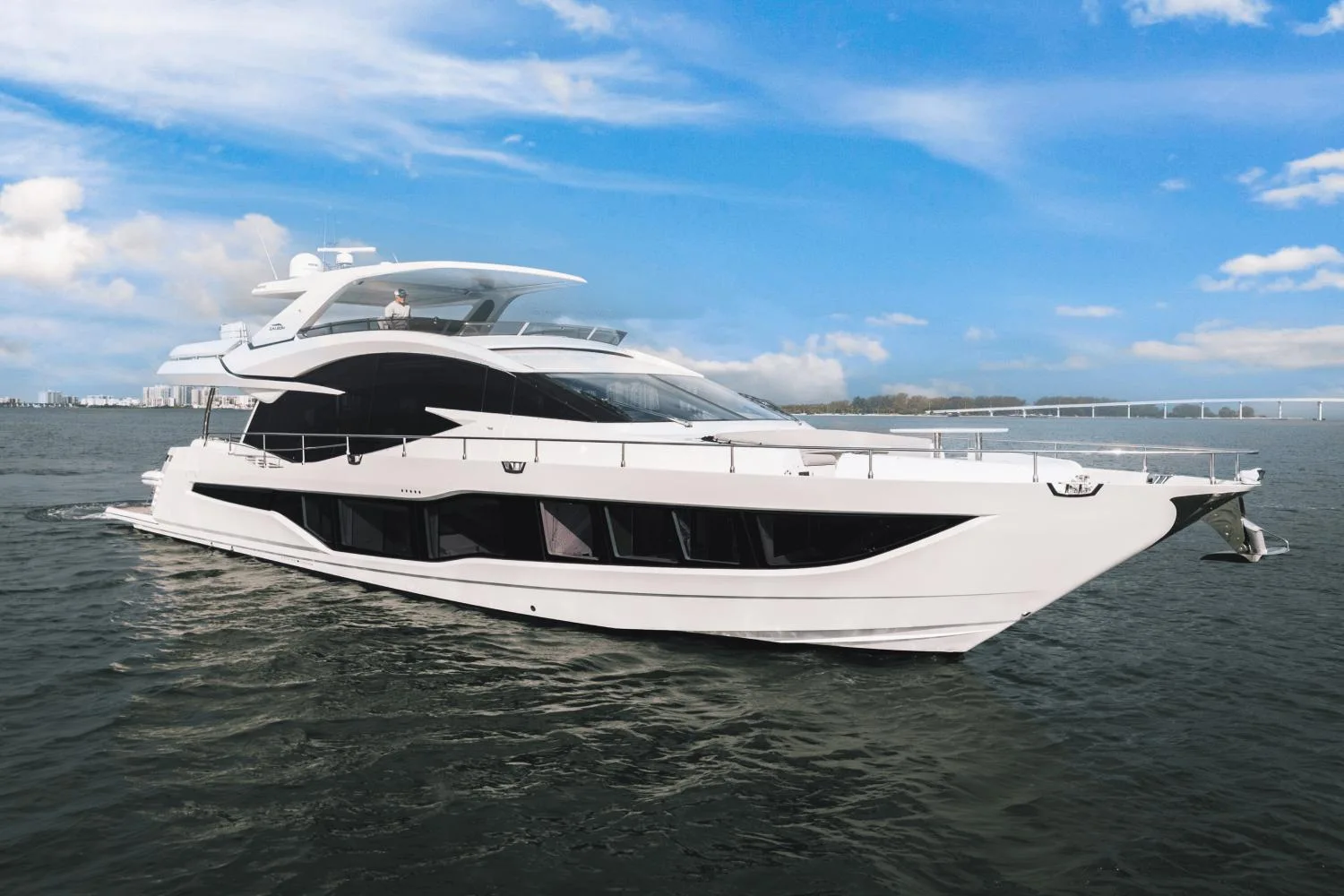 GALEON 800 FLY - Image 1