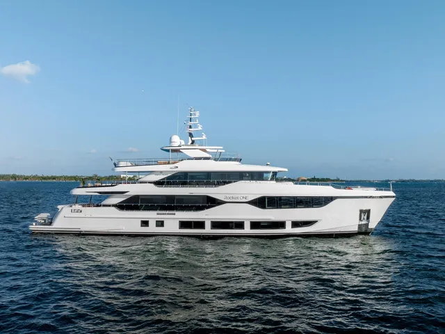 GULF CRAFT MAJESTY 120