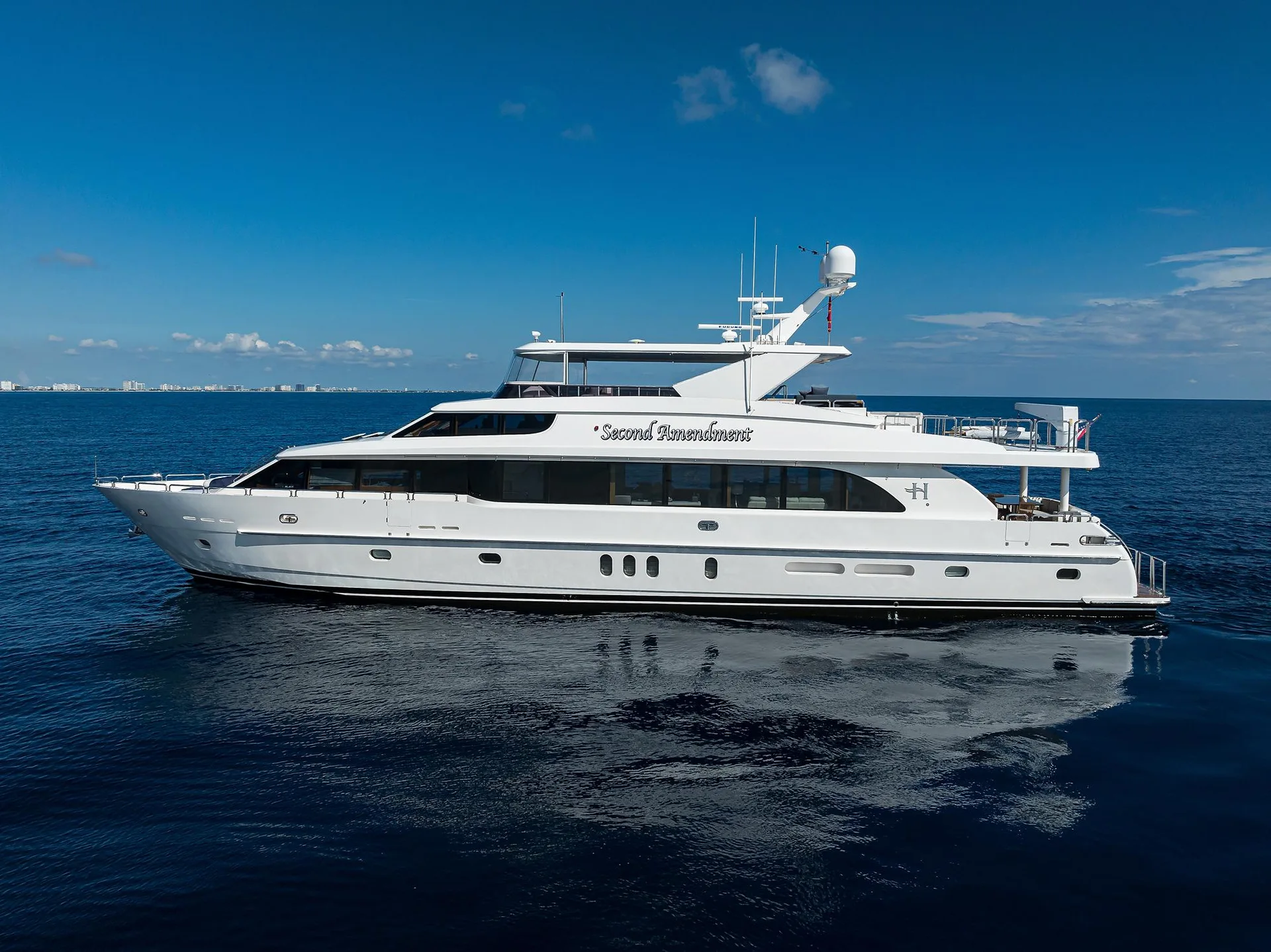 HARGRAVE 100 RAISED PILOTHOUSE - Image 1