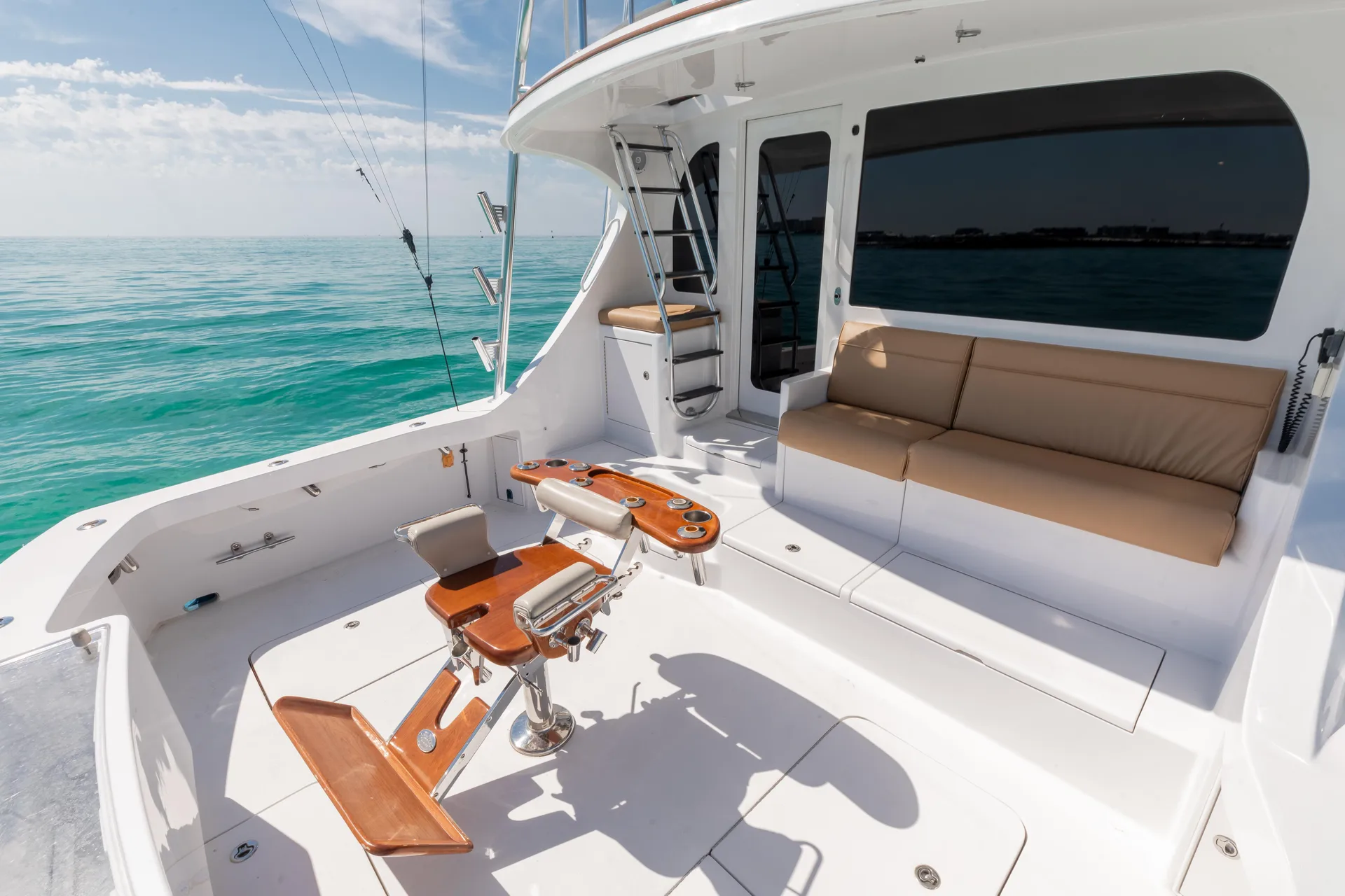 HATTERAS GT60 - Image 3