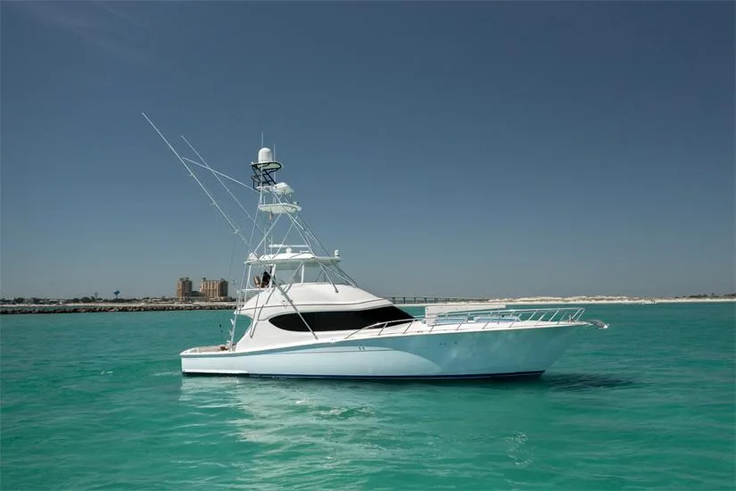 HATTERAS GT60 - Image 1