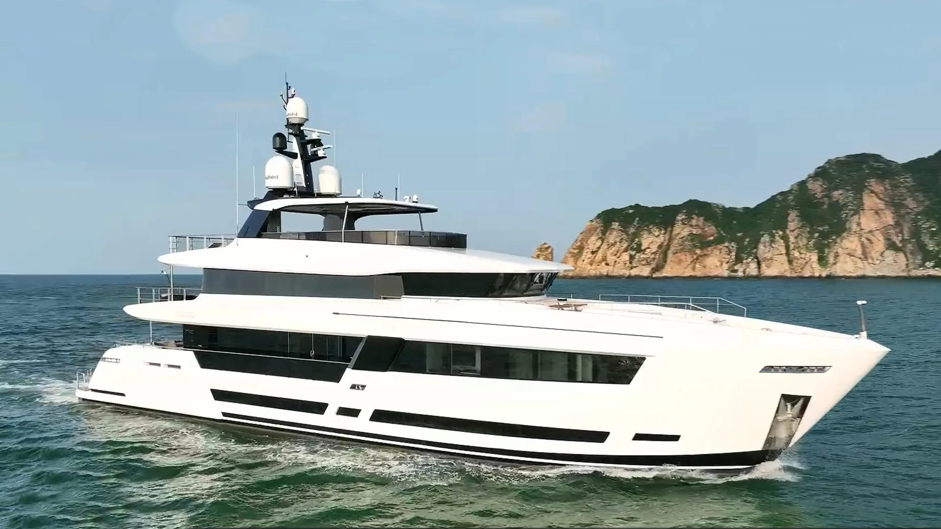 INTRODUCTORY PANTERA 44 - Image 1