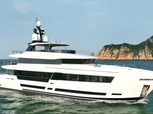 INTRODUCTORY PANTERA 44