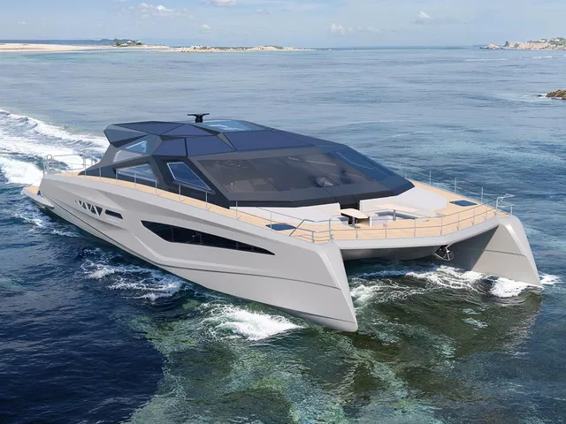 LATITUDE 46 CATAMARAN