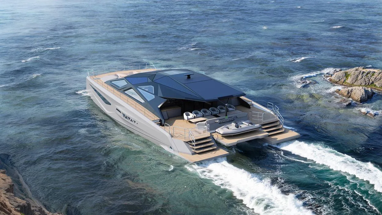 LATITUDE 46 CATAMARAN - Image 3