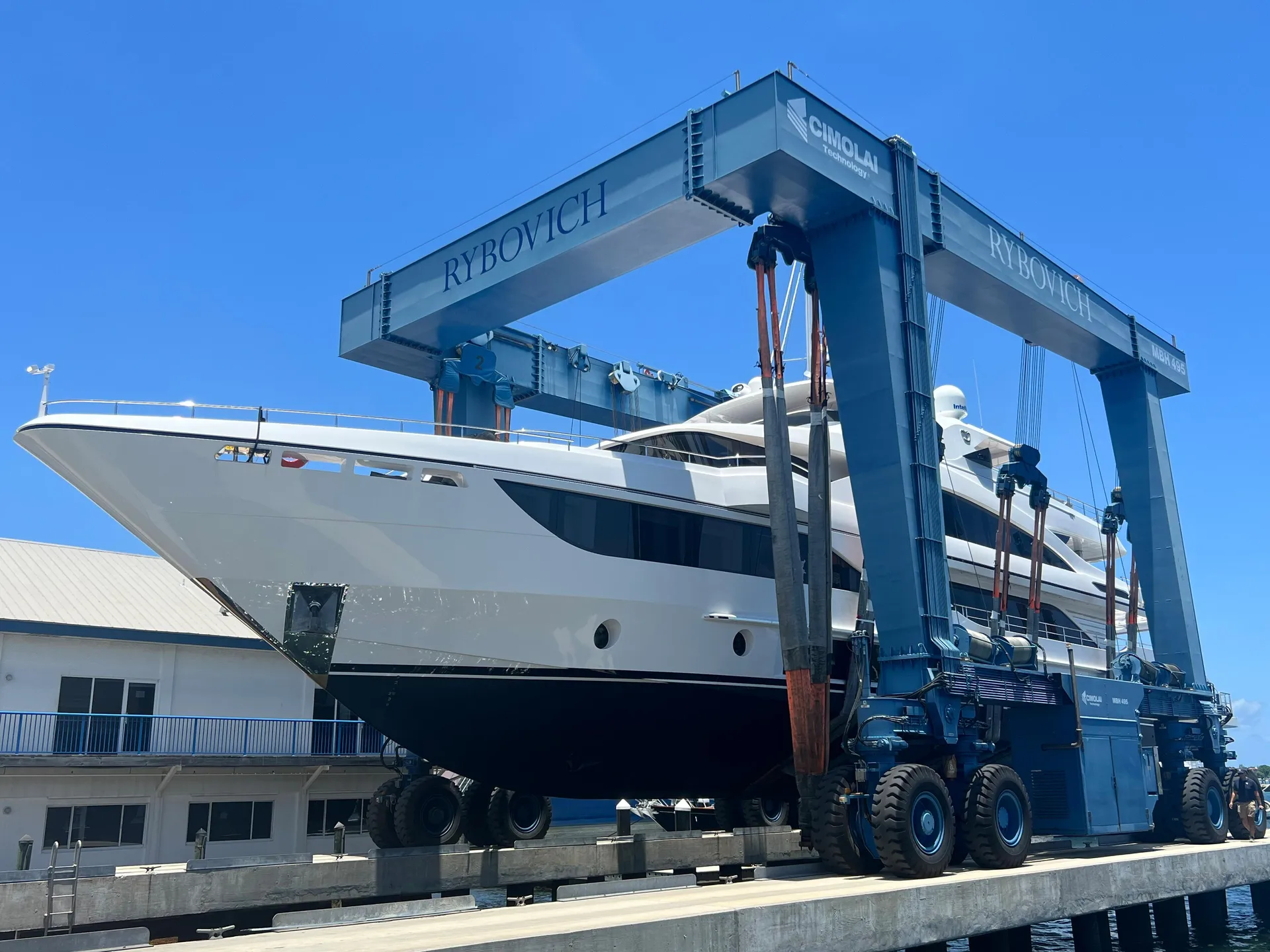MAJESTY 140 - Image 3